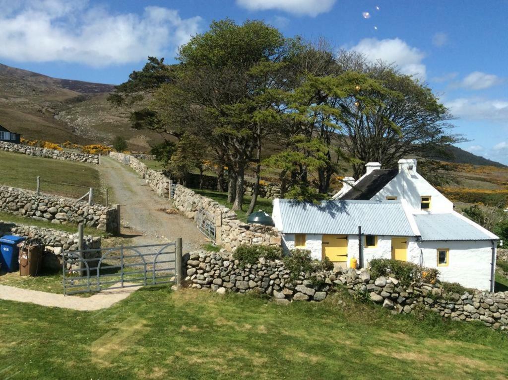Stunning Views At Ballagh Cottage Newcastle Newcastle  Luaran gambar